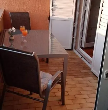 Harmony Place In Barbat With Sea View 公寓 Barbat na Rabu