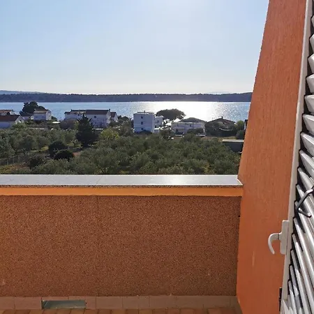 Harmony Place In Barbat With Sea View 公寓 *