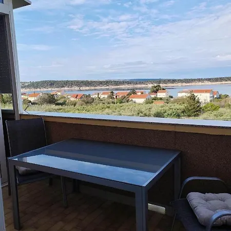Harmony Place In Barbat With Sea View 公寓